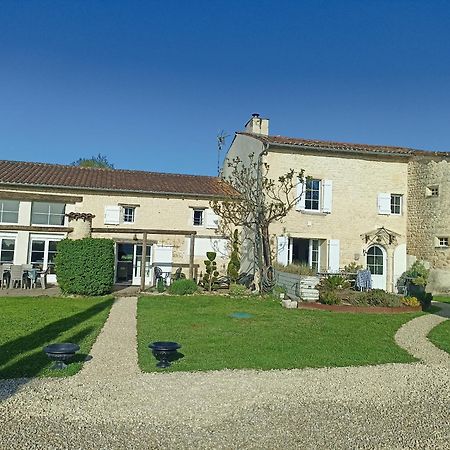 Gite De Charme Dans Ancienne Seigneurie Villa Le Pin-Saint-Denis Buitenkant foto