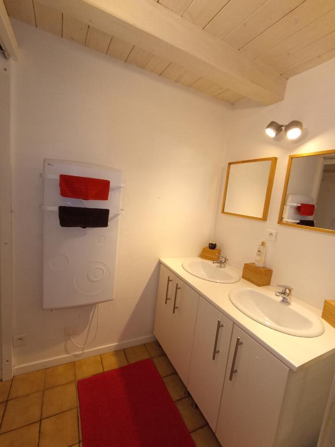 Gite De Charme Dans Ancienne Seigneurie Le Pin-Saint-Denis Buitenkant foto